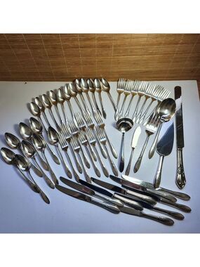 1932 Oneida Lady Hamilton Silverware 53 Pc Art Deco Large Hostess Assortment